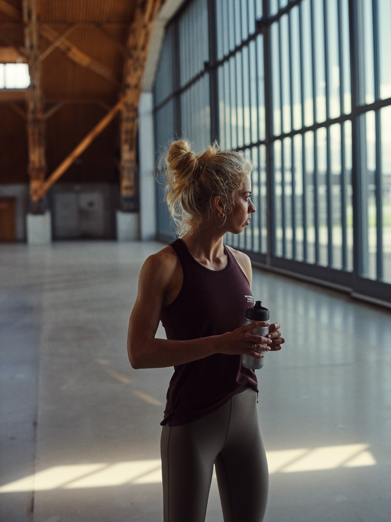 PAS NORMAL STUDIOS Balance Womens Sleeveless Top